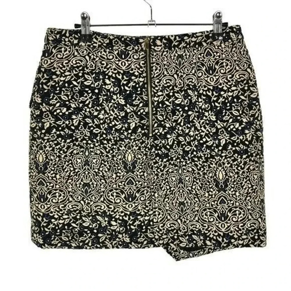 H&M Black & Beige Floral Faux Wrap Woven Mini Skirt 10 - Picture 2 of 4